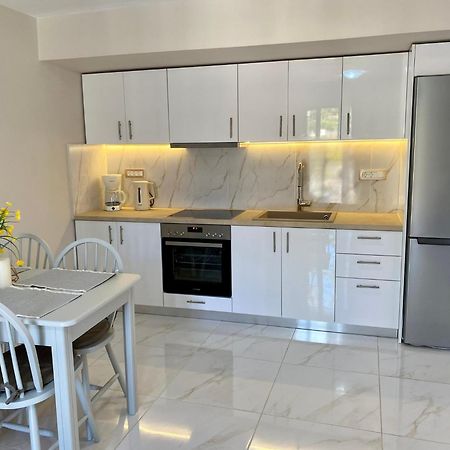 Arian Apartments アルゴストリオン エクステリア 写真