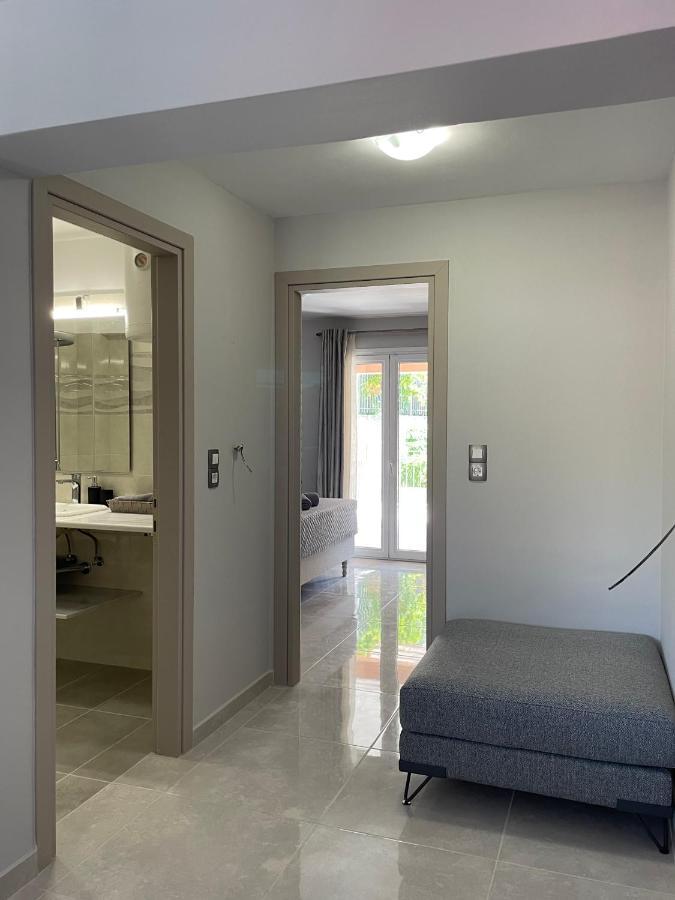 Arian Apartments アルゴストリオン エクステリア 写真